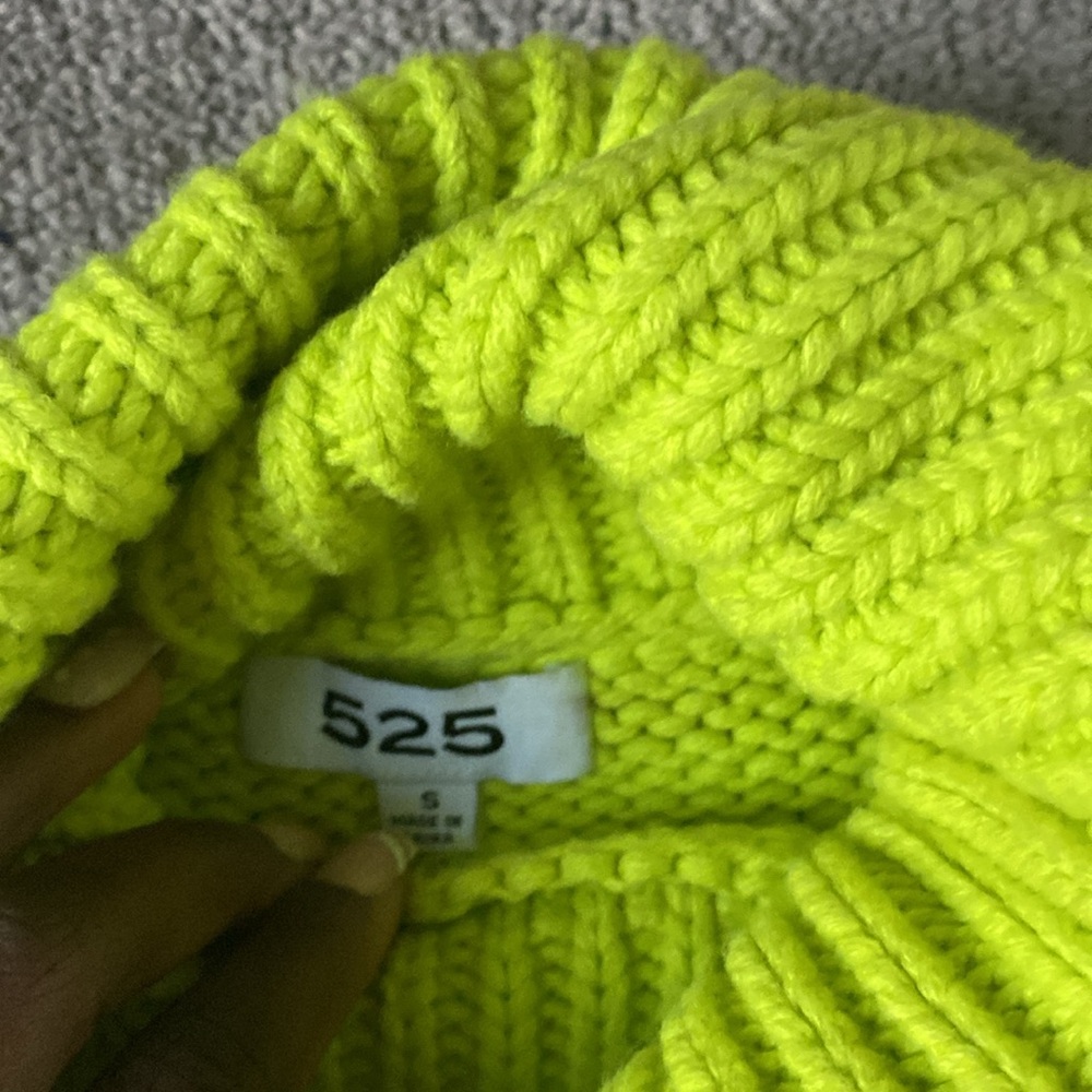 525 America Neon Yellow Cropped Turtleneck Rib Knit Sweater SIZE S - Picture 4 of 4